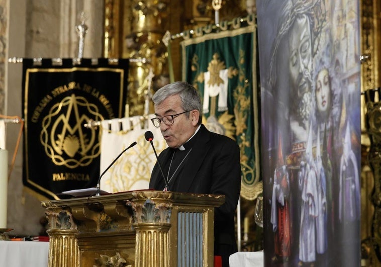 El pregonero anima a vivir la Semana Santa como un testimonio de fe en las calles