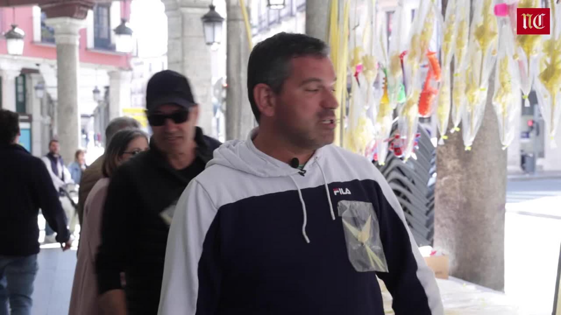 Las palmas del Domingo de Ramos se reinventan para mantener la tradición