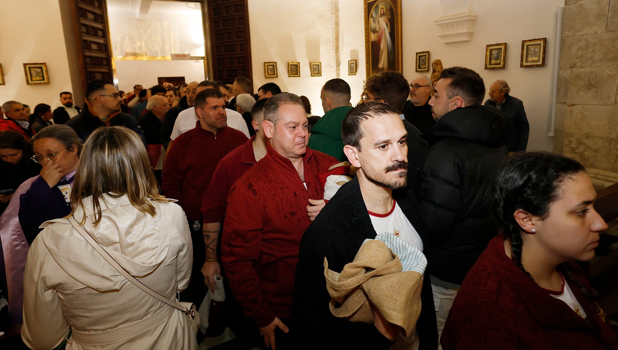 La lluvia obliga a suspender la procesión de la Sentencia