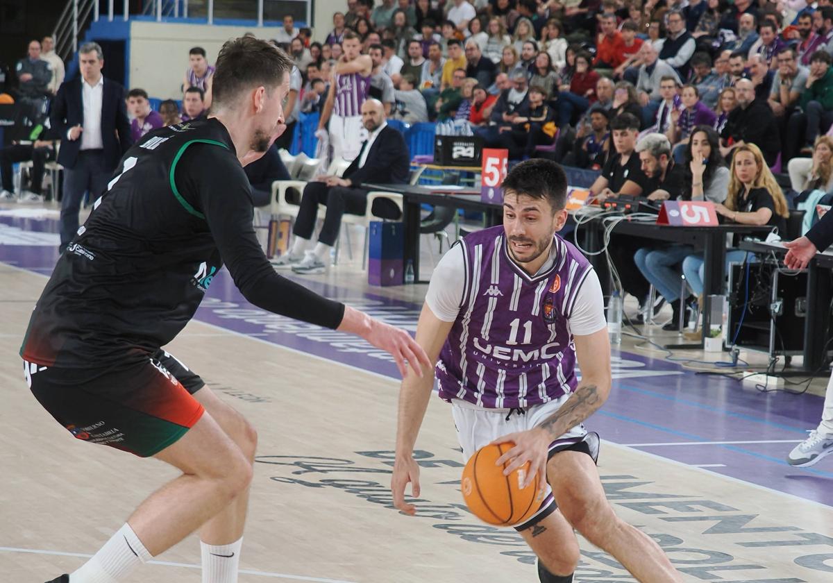 La derrota del Real Valladolid Baloncesto ante Cantabria, en imágenes