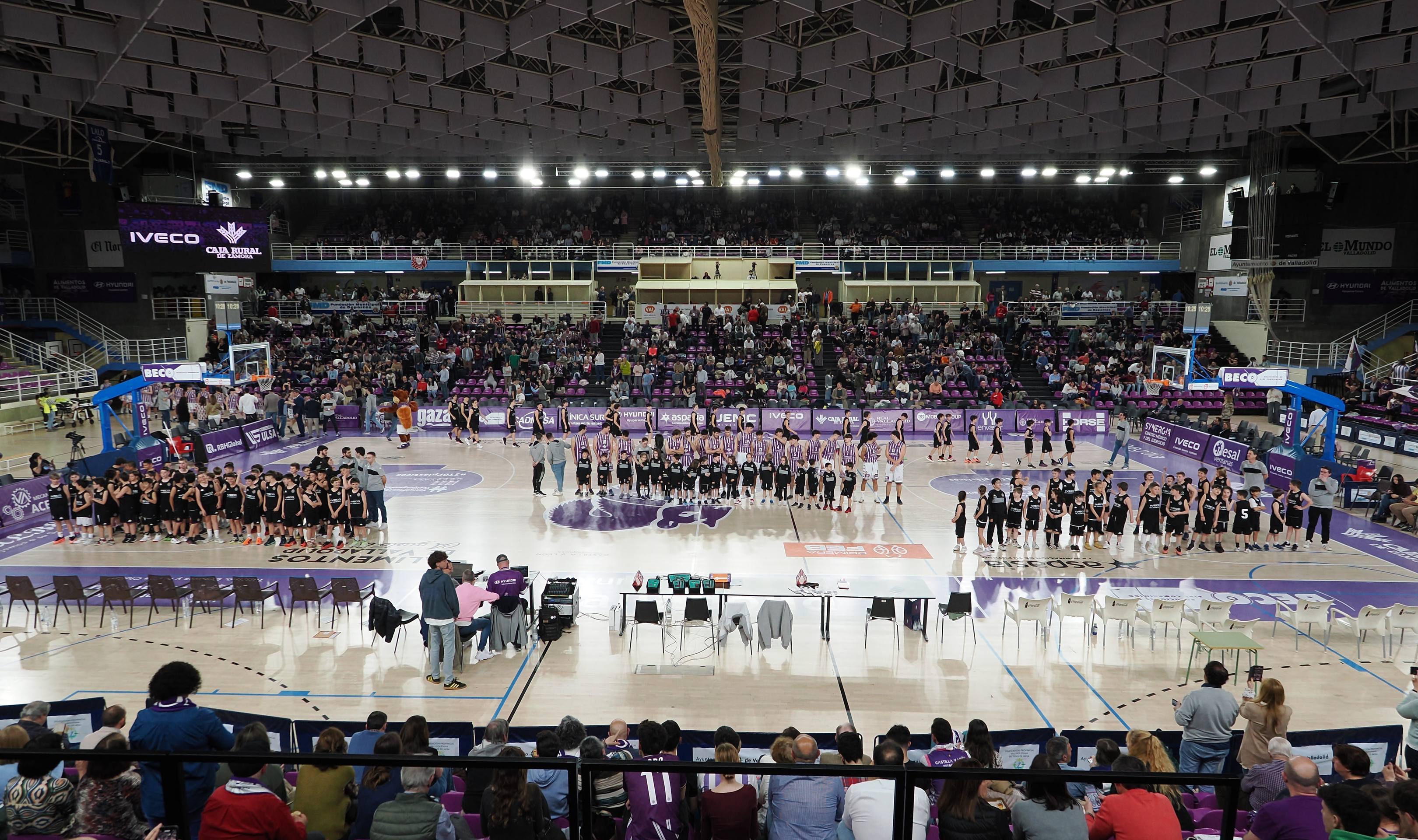 La derrota del Real Valladolid Baloncesto ante Cantabria, en imágenes