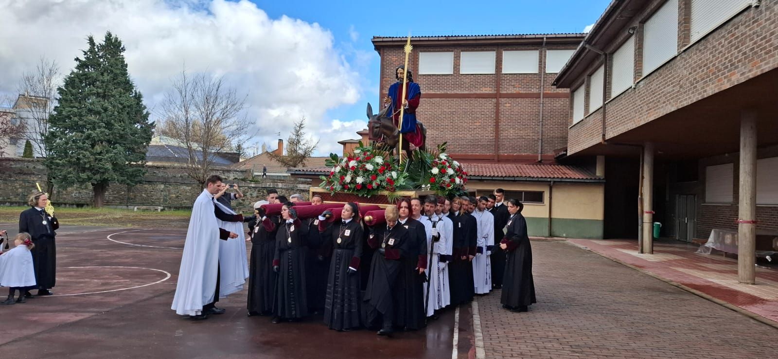 Procesión del Domingo de Ramos en Guardo