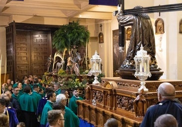 El Nazareno acoge de emergencia a La Borriquilla