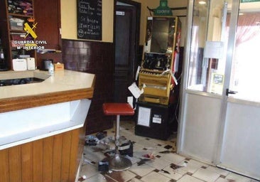 Detenidos cuatro jóvenes por cinco robos en bares de Osorno y Lantadilla