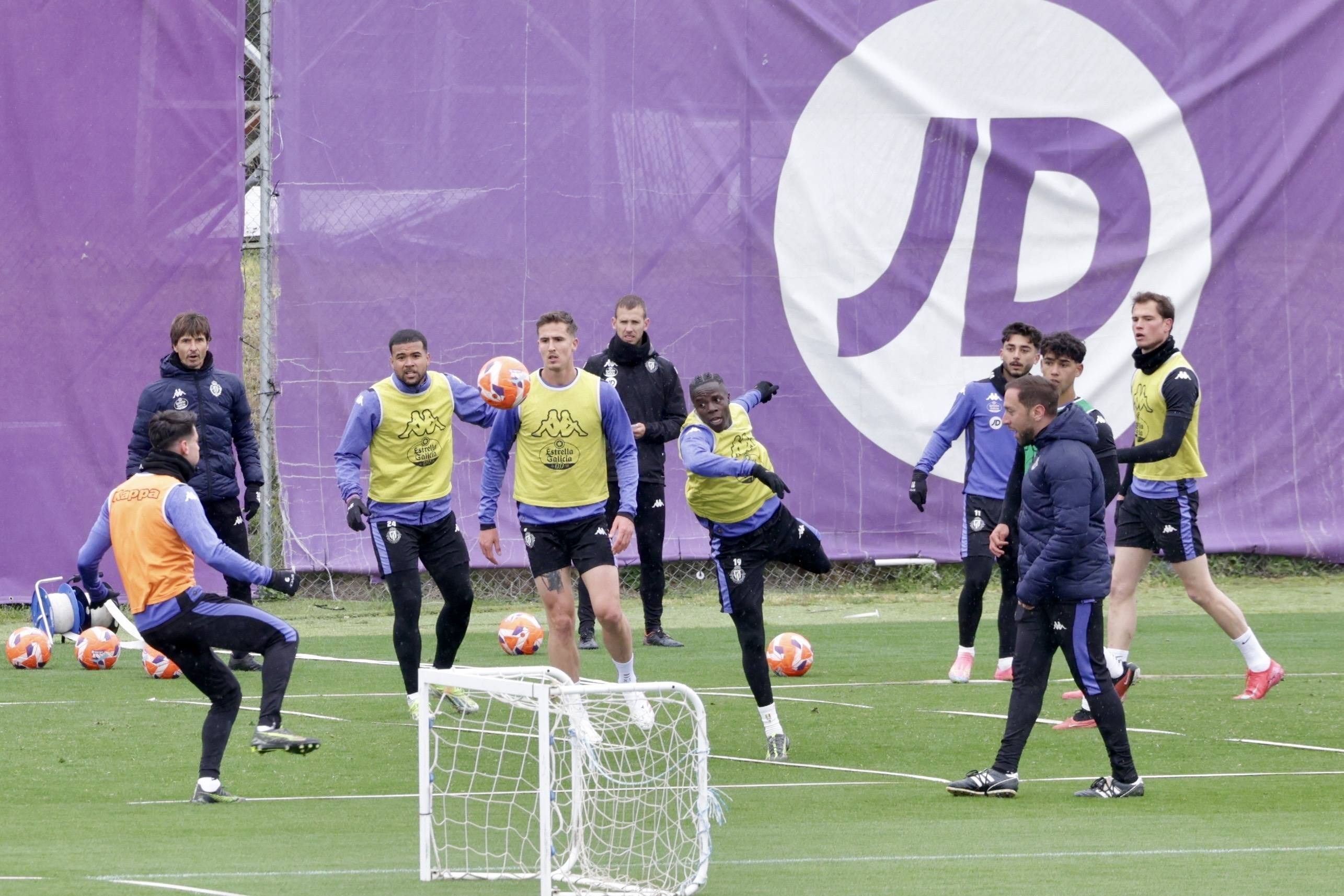 La vuelta a los entrenamientos del Real Valladolid, en imágenes