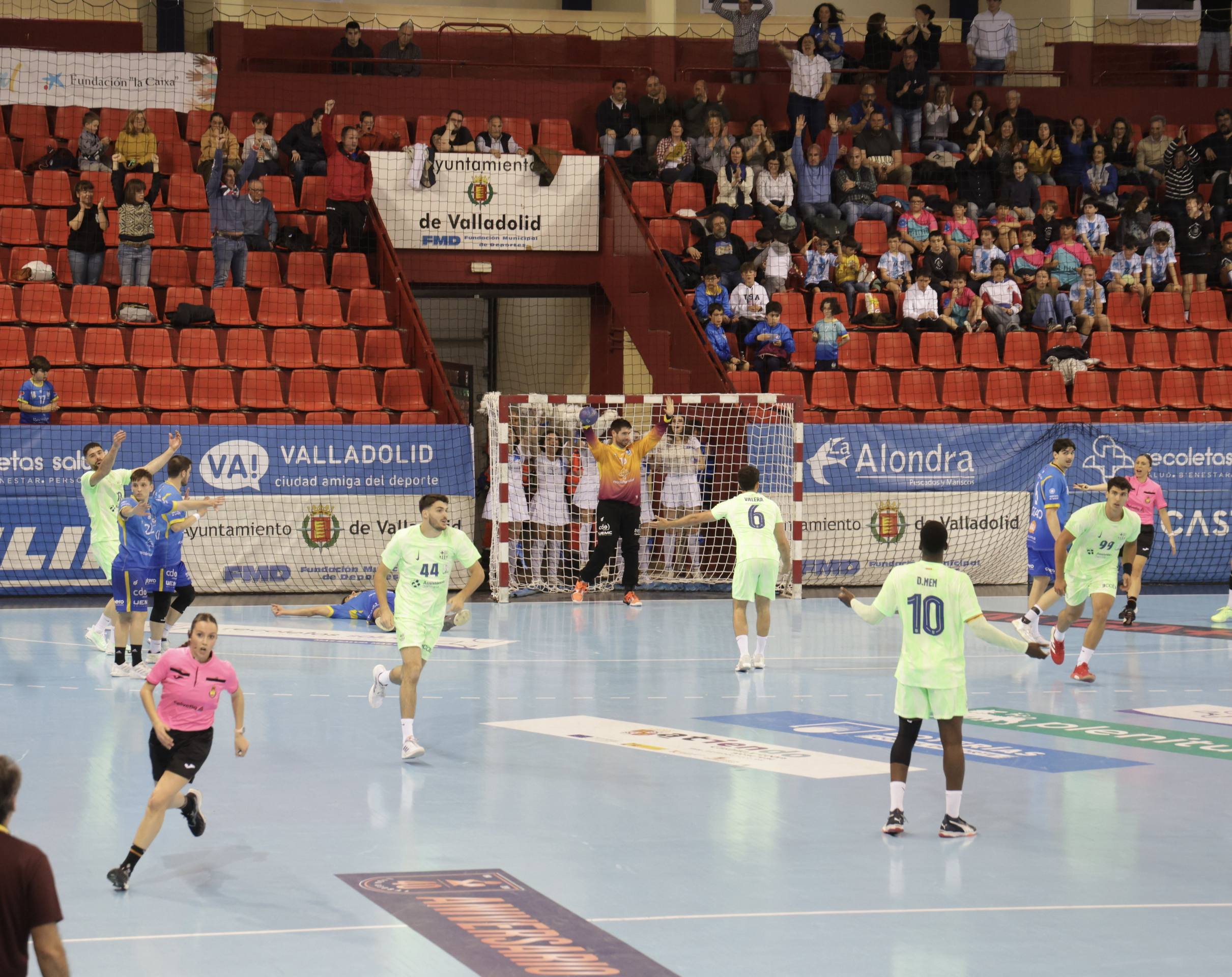 La histórica victoria del Recoletas ante el Barça, en imágenes