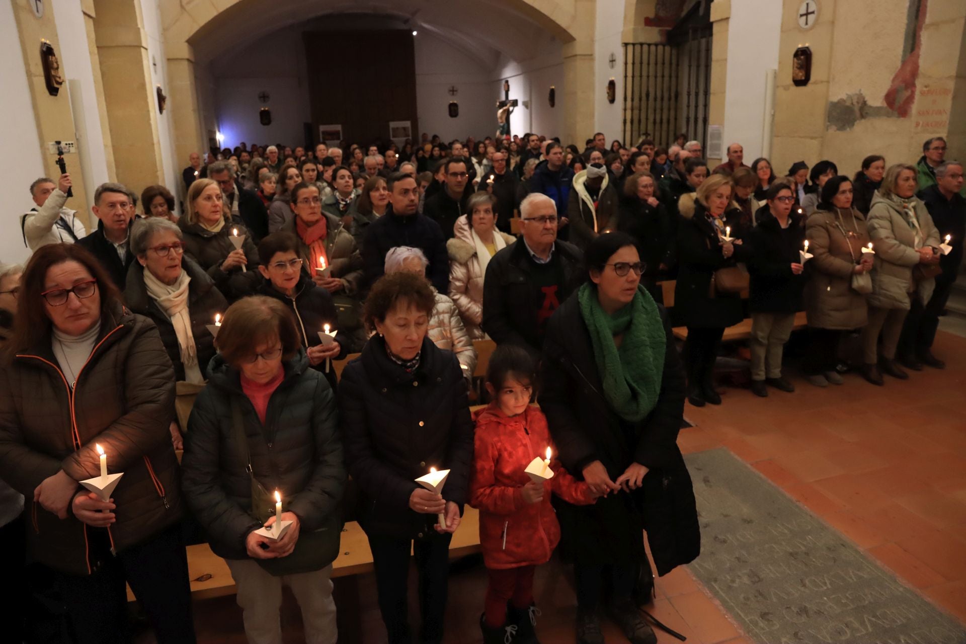 El vía crucis de los Carmelitas, en imágenes