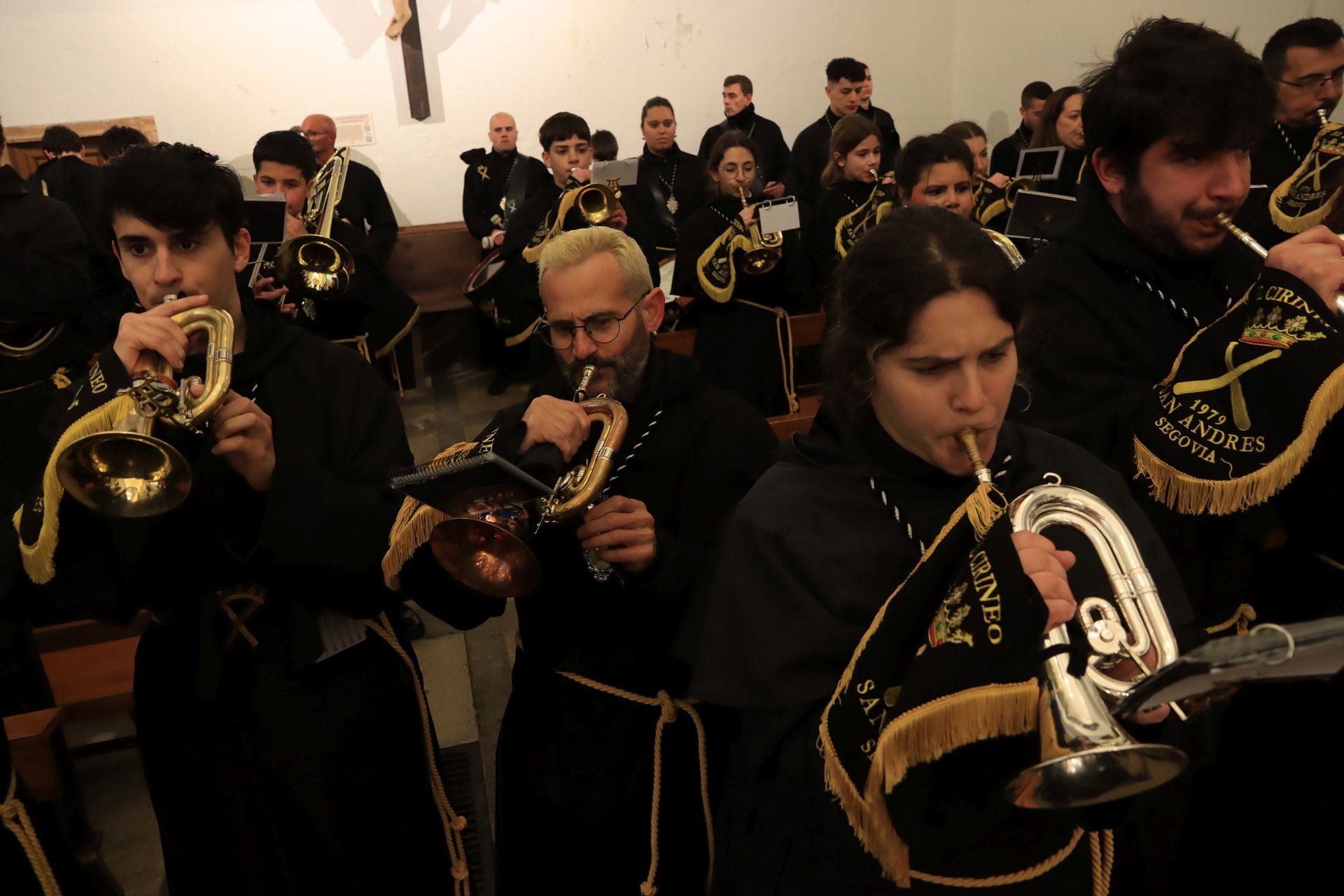 El vía crucis de San Andrés, en imágenes