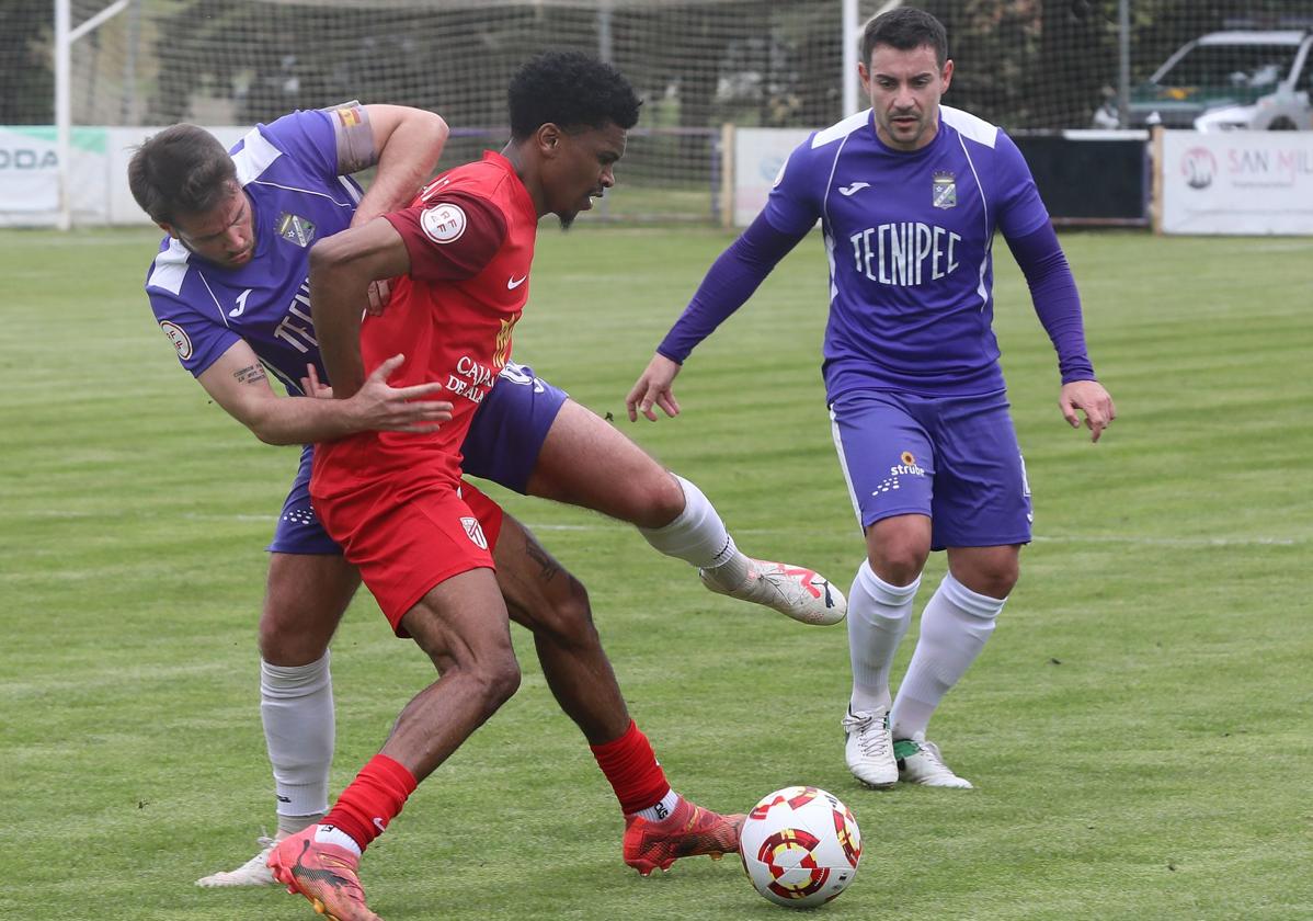 El Becerril cae ante el Santa Marta y dimite del 'play-off'