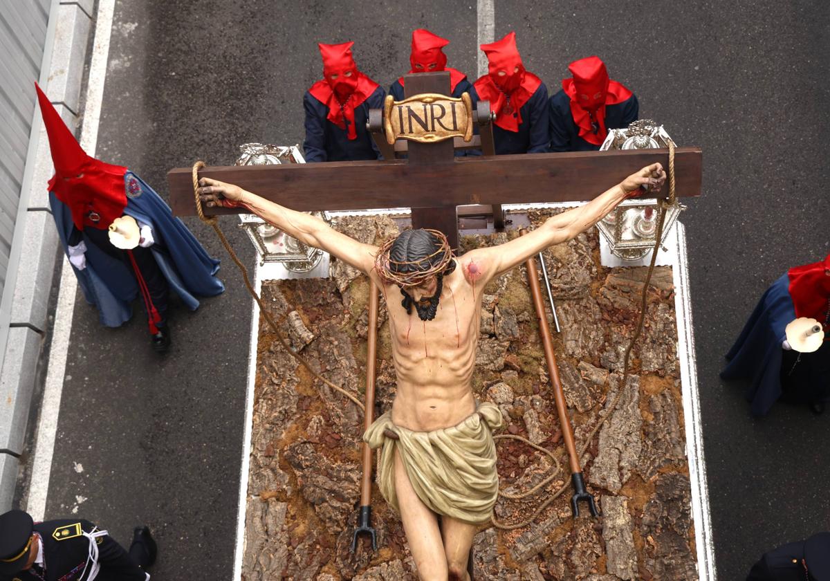 La procesión de la Exaltación de la Luz de Cristo, en imágenes