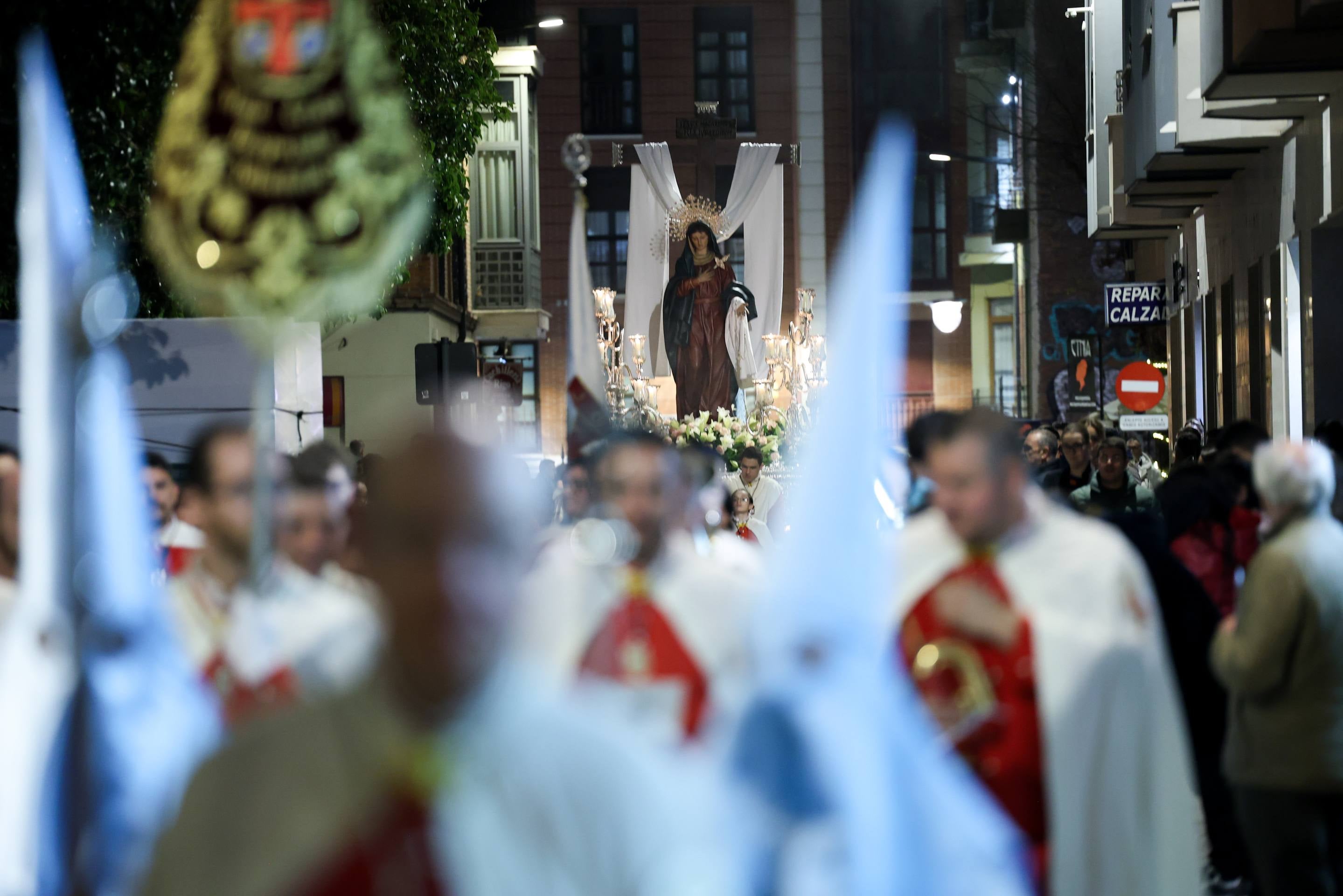 Las imágenes de la procesión del Santísimo Cristo Despojado y Nuestra Señora de la Amargura, en imágenes