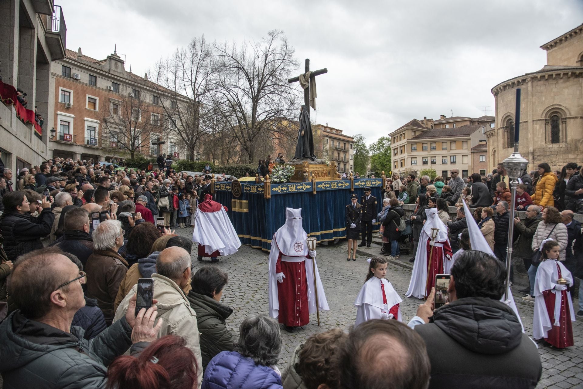 Fotos del Jueves Santo en Segovia (1 de 6)