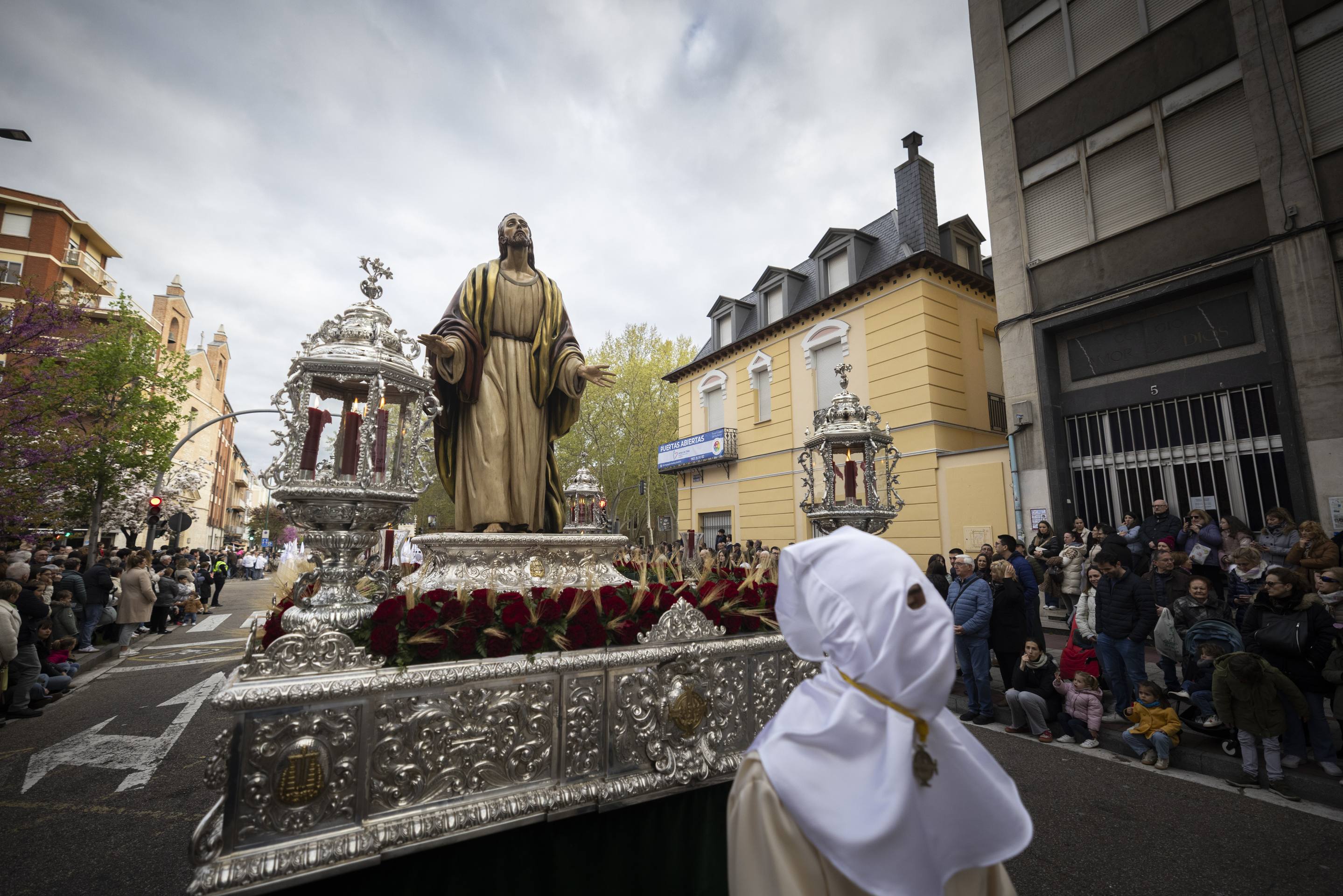 La procesión de la Sagrada Cena, en imágenes