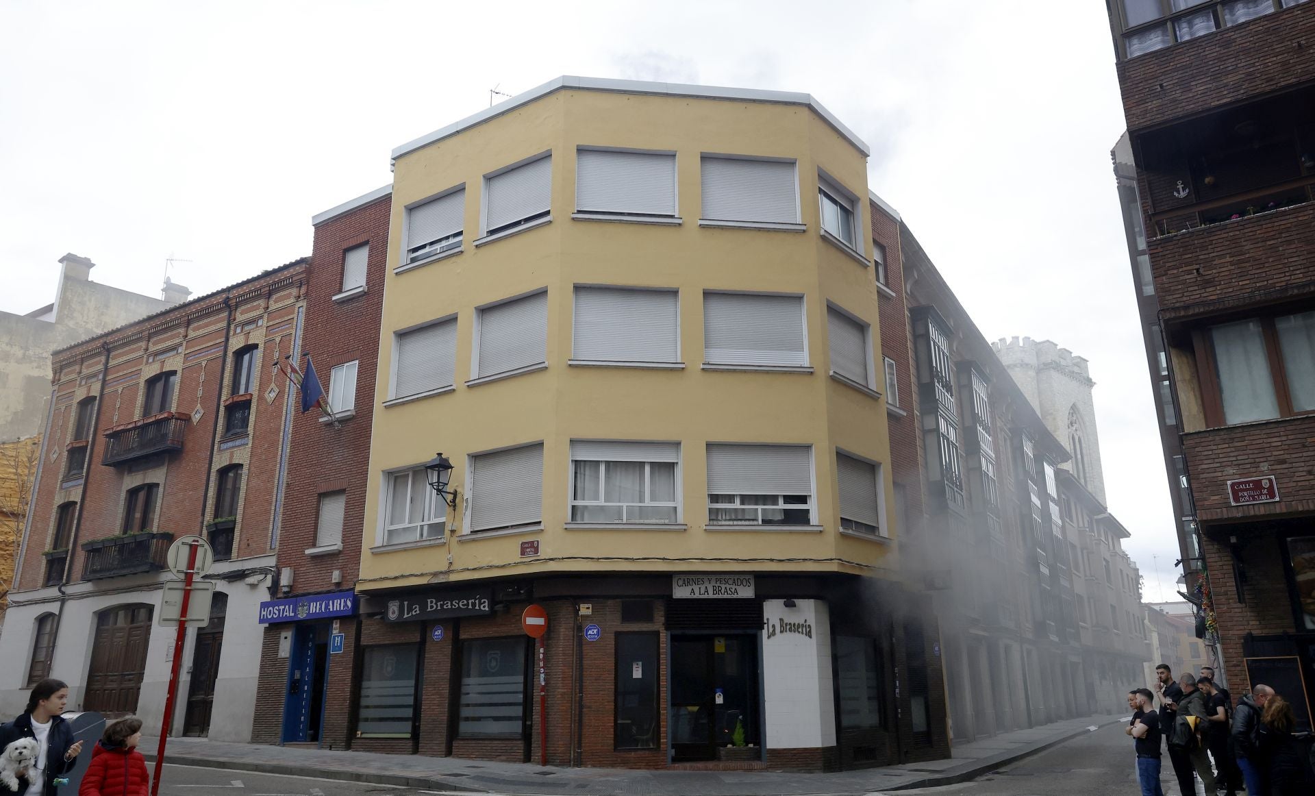 Incendio en el restaurante La Brasería