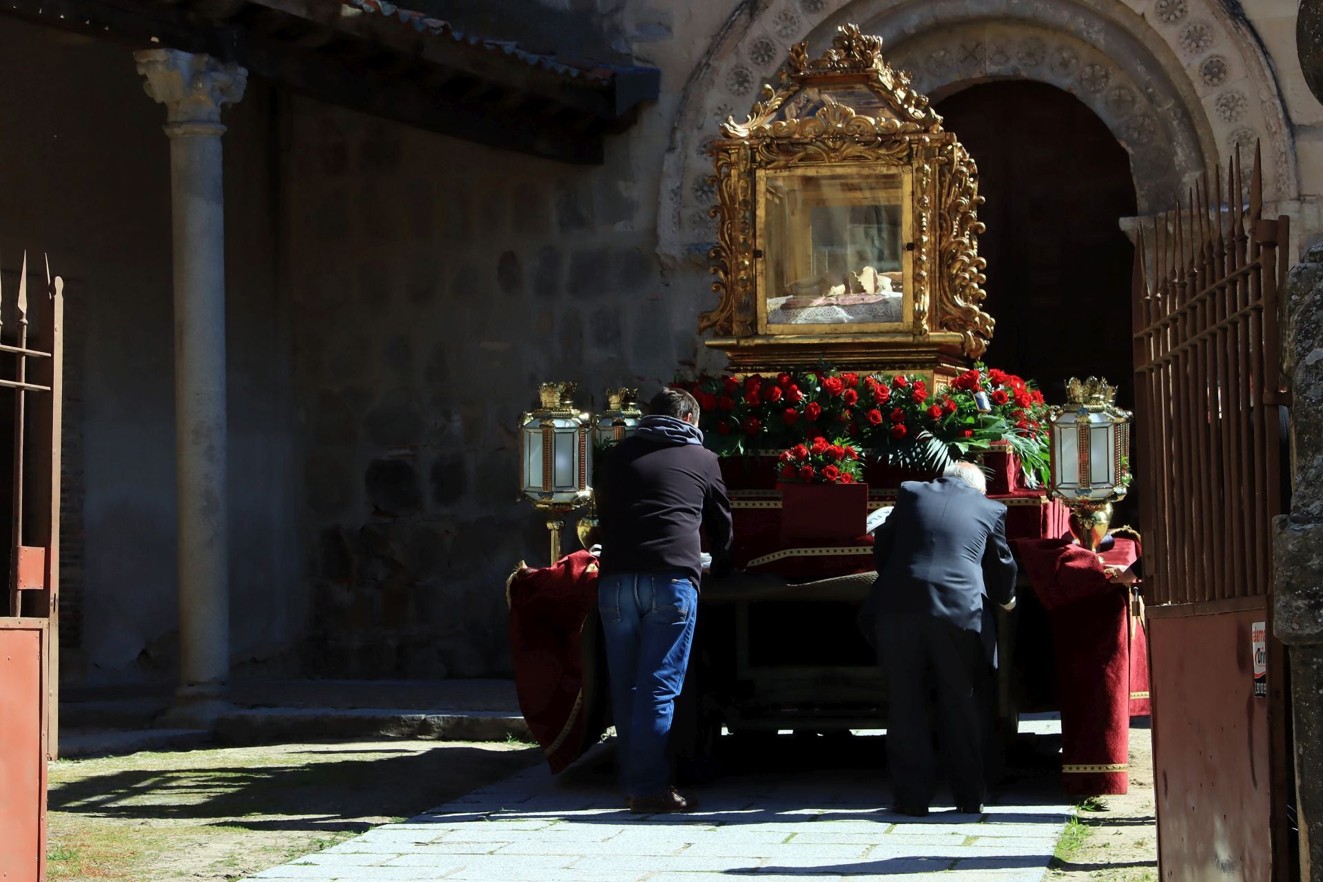 Fotos de la procesión del Santo Cristo de los Gascones