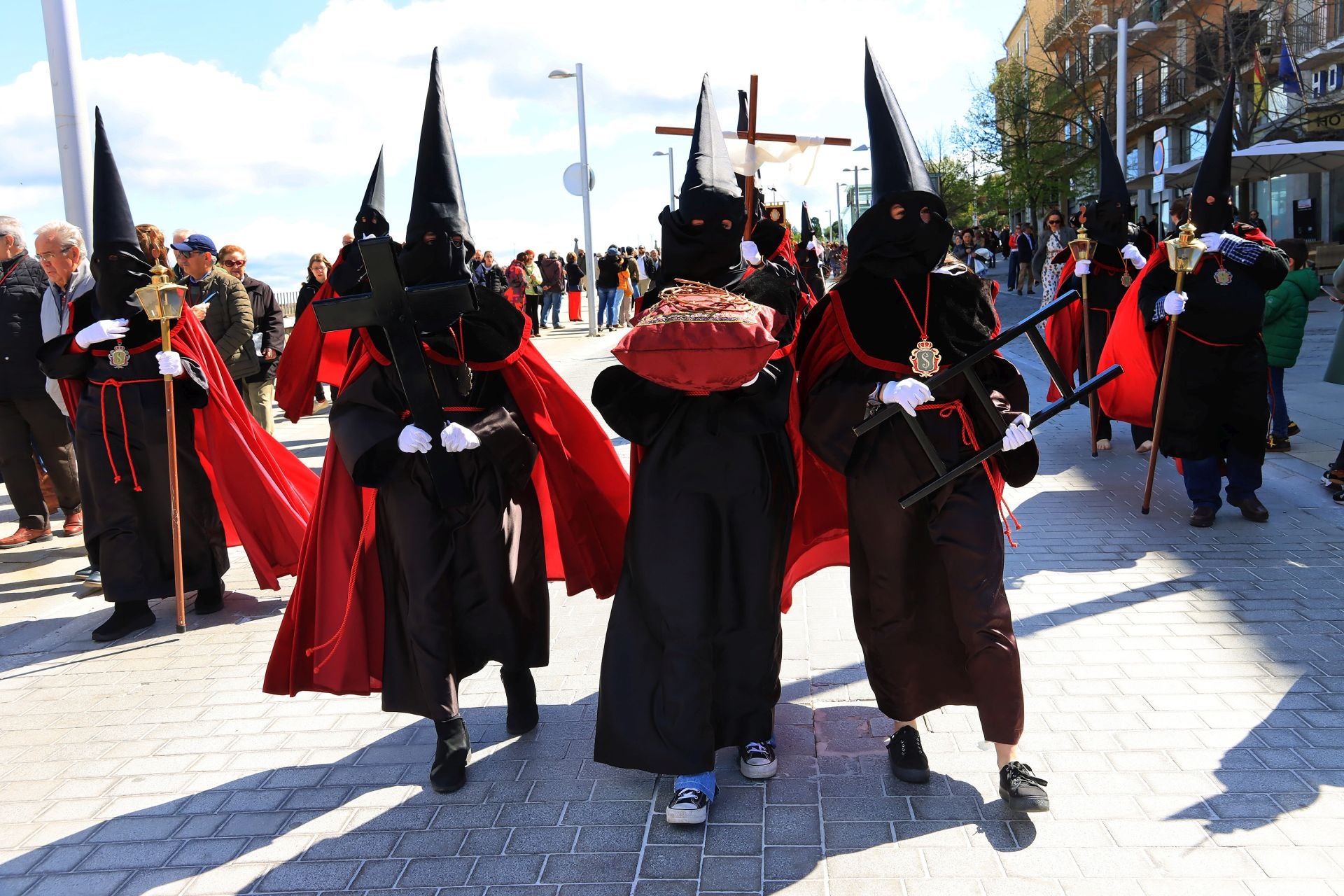 Fotos de la procesión del Santo Cristo de los Gascones
