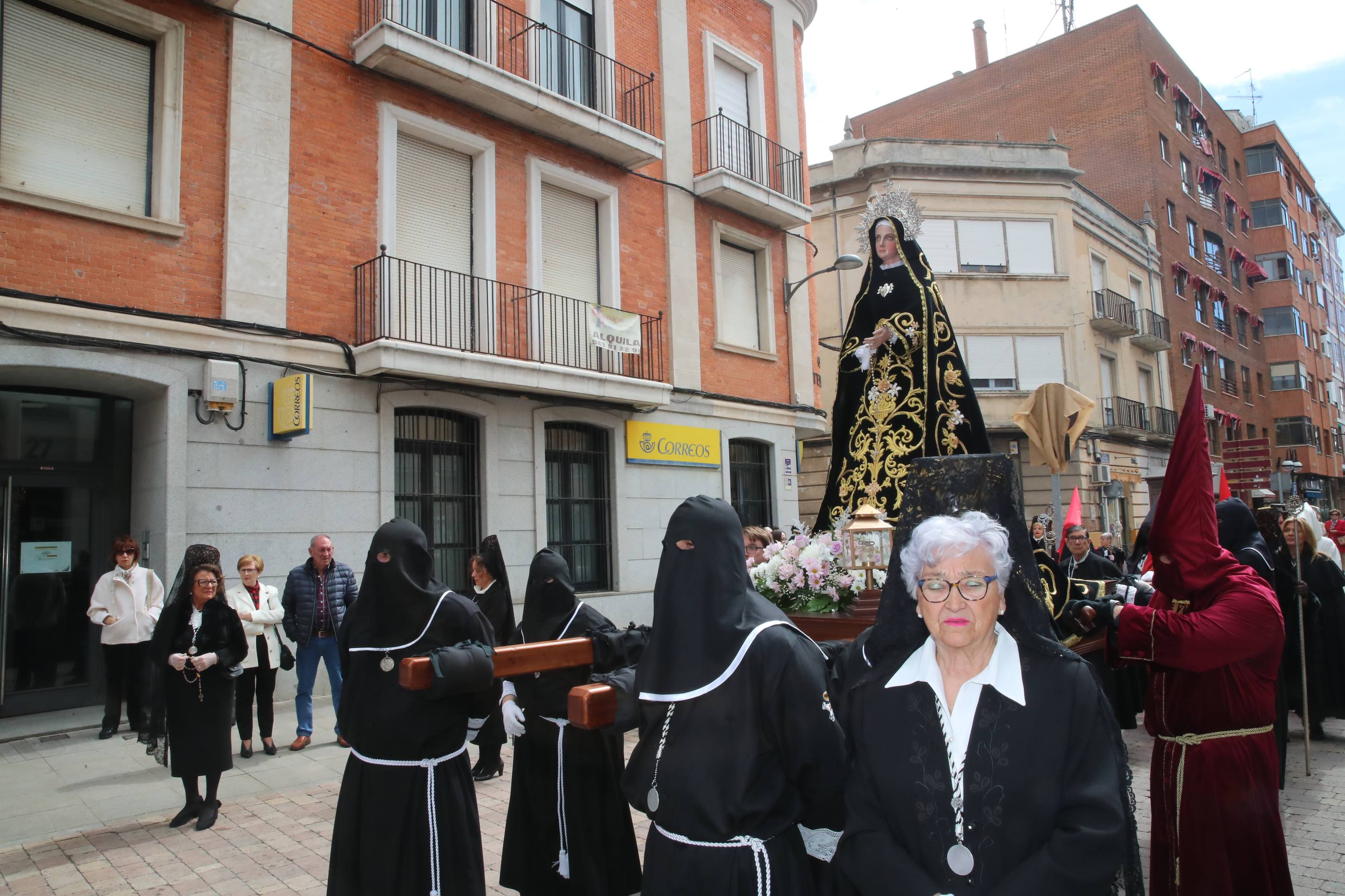 La procesión del Encuentro, en imágenes