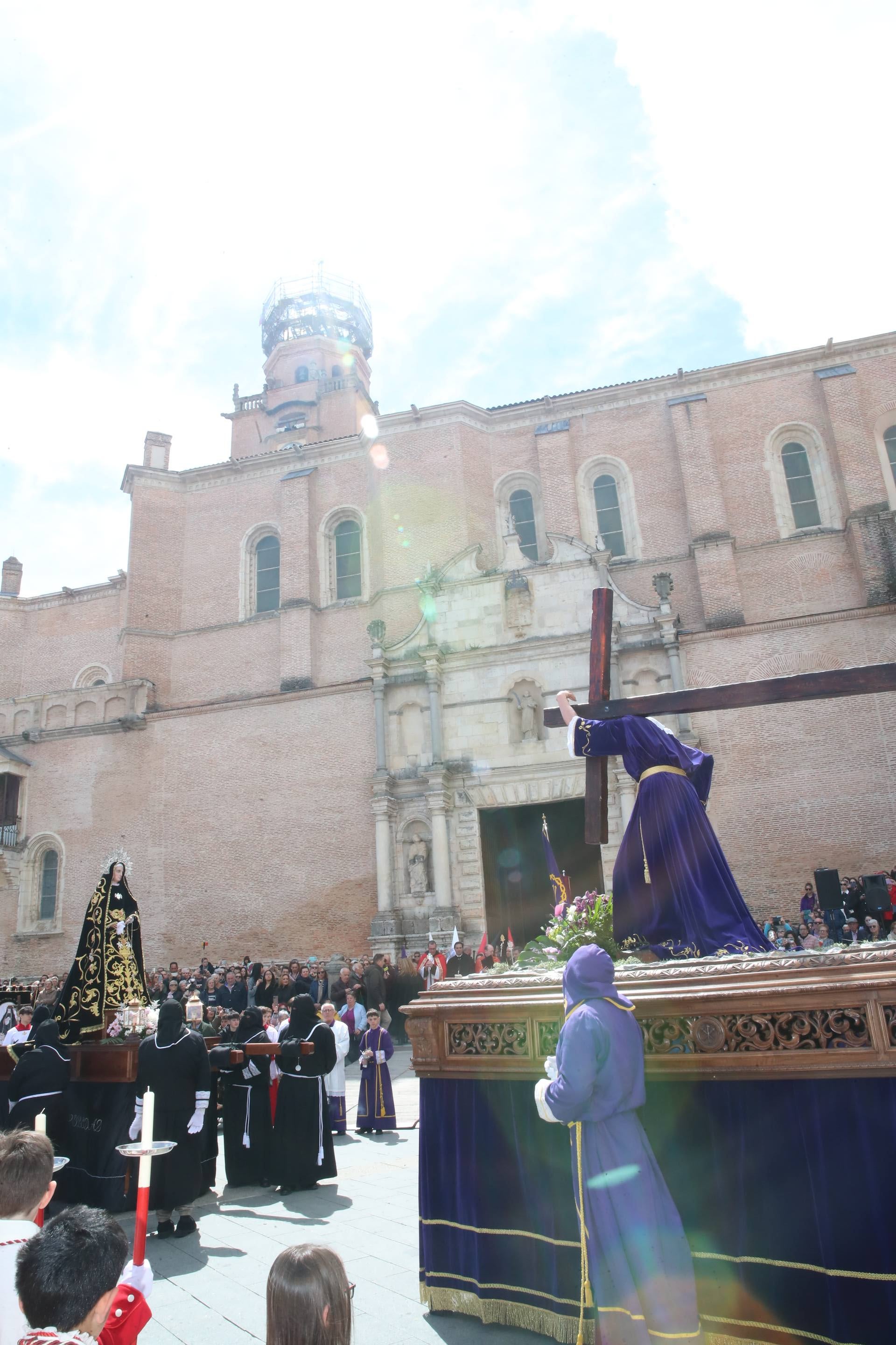 La procesión del Encuentro, en imágenes