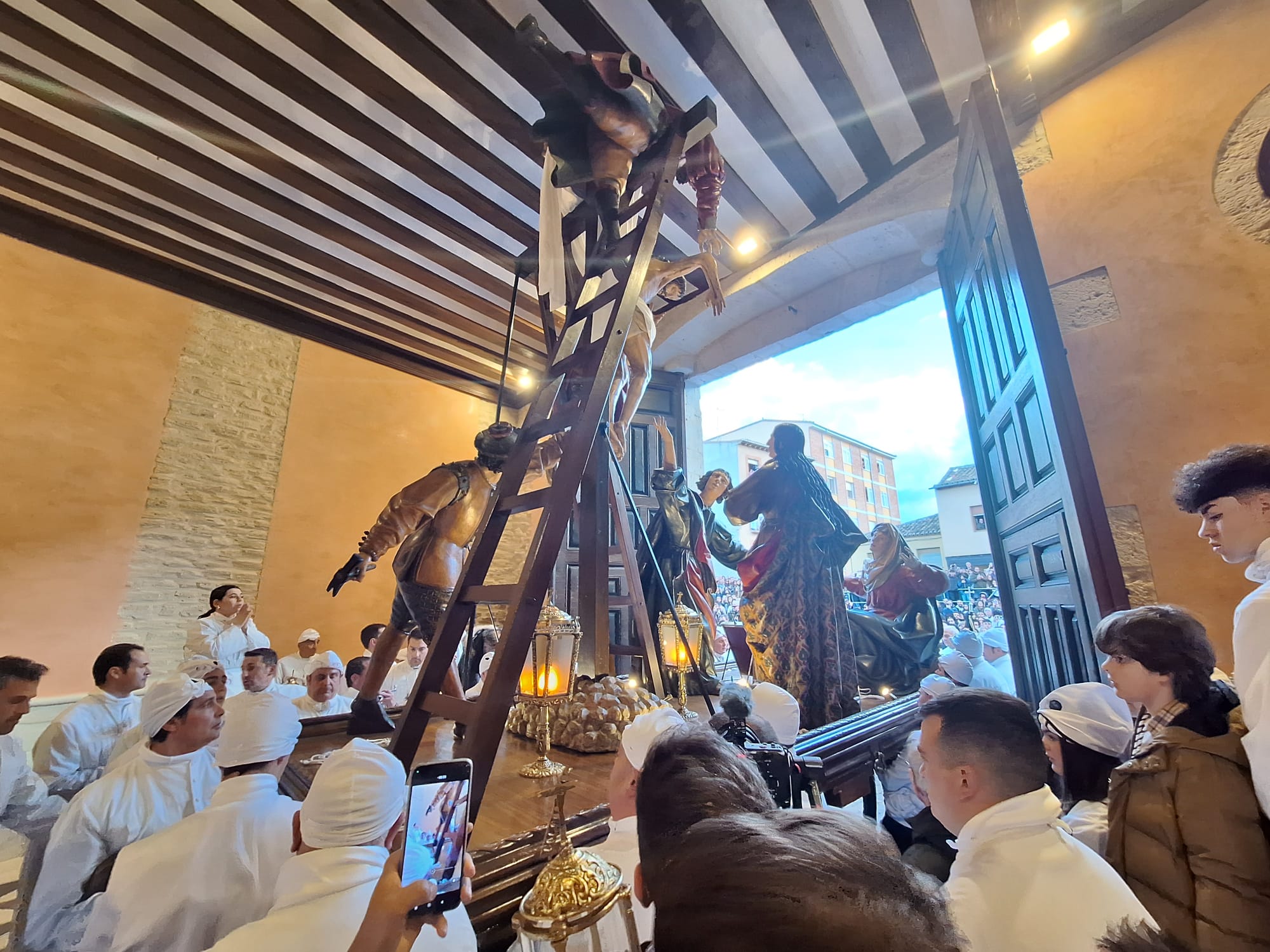 La procesión de La Soledad, en imágenes