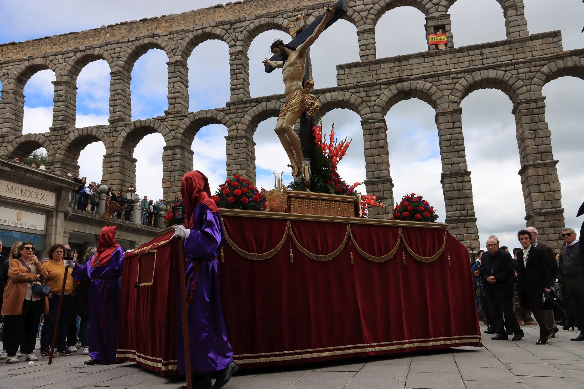 Fotos del traslado del Santo Cristo de San Marcos a la Catedral de Segovia