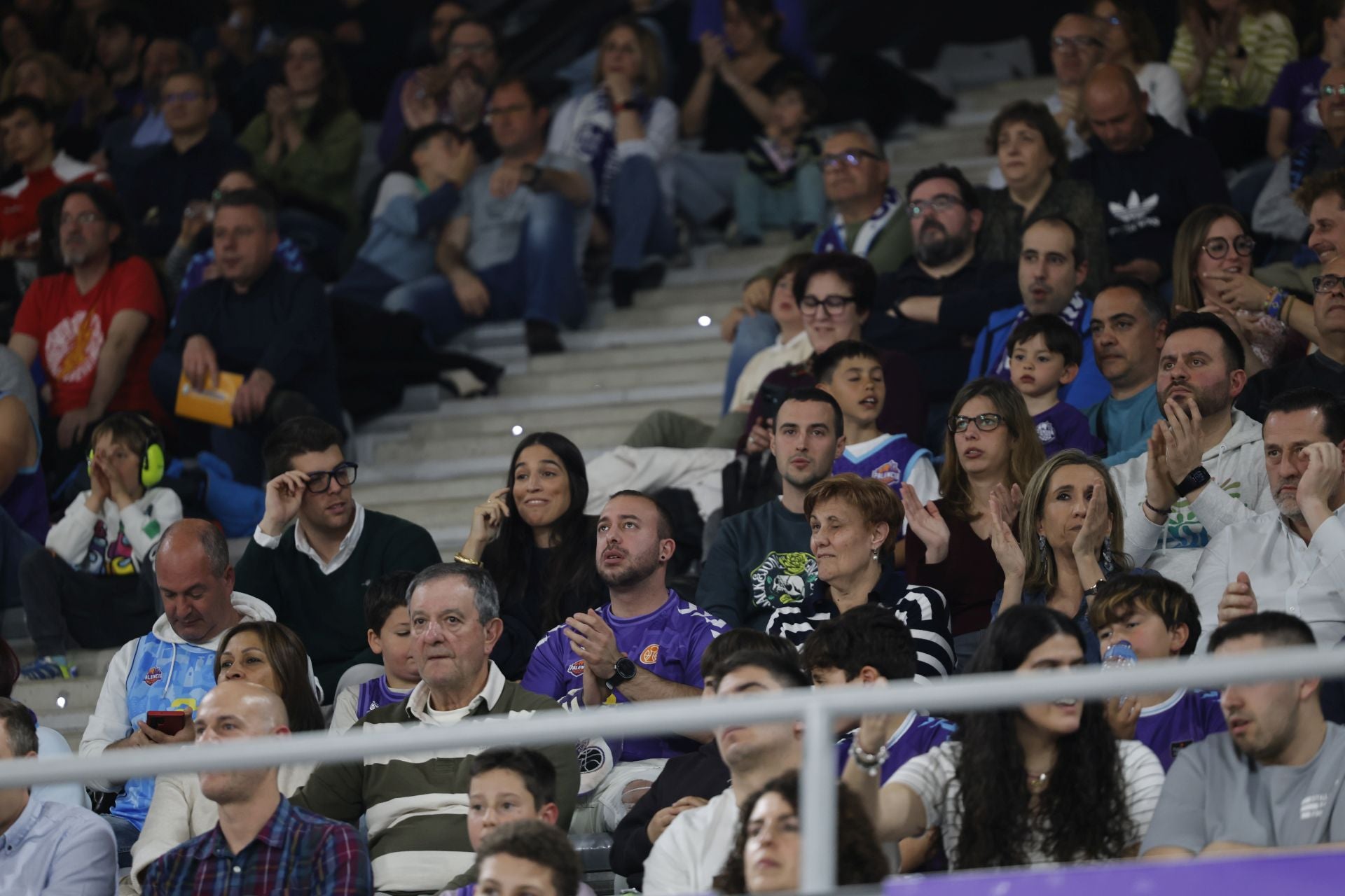 Así animó el público palentino al Súper Agropal ante el Tizona Burgos