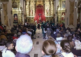 Expectación para el Ofrecimiento de los Dolores de Valladolid a la Santísima Virgen celebrado este sábado en la iglesia de la Vera Cruz