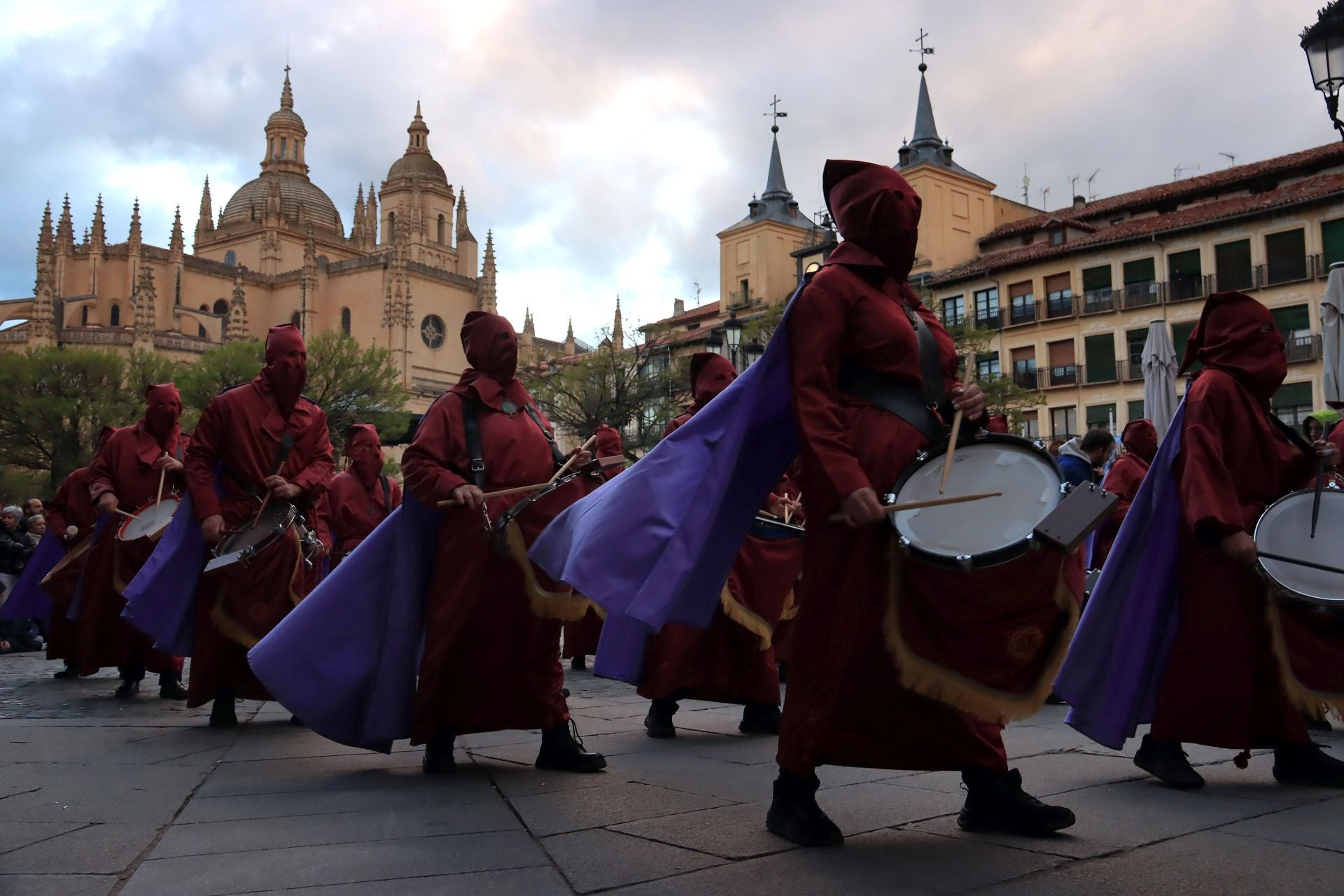 Fotos del Viernes Santo en Segovia (2 de 2)
