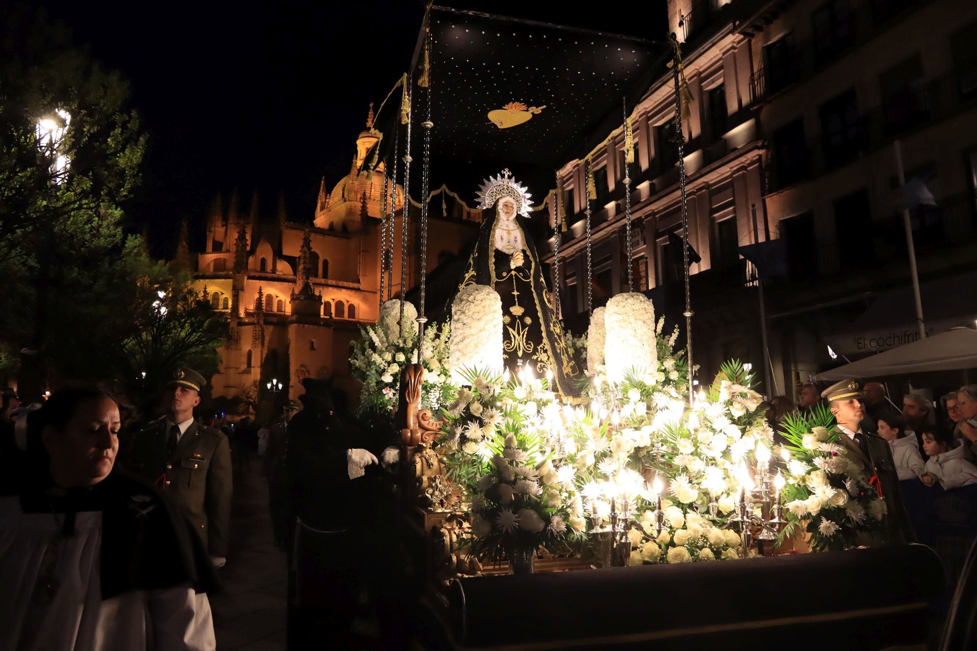 Fotos del Viernes Santo en Segovia (2 de 2)
