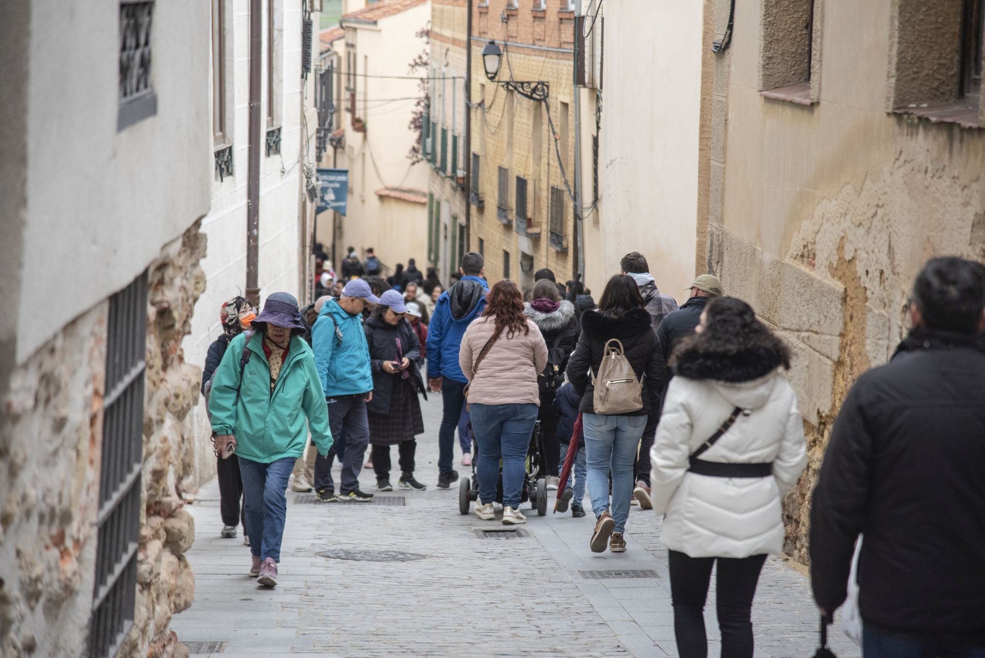 Sábado Santo, de turismo por Segovia