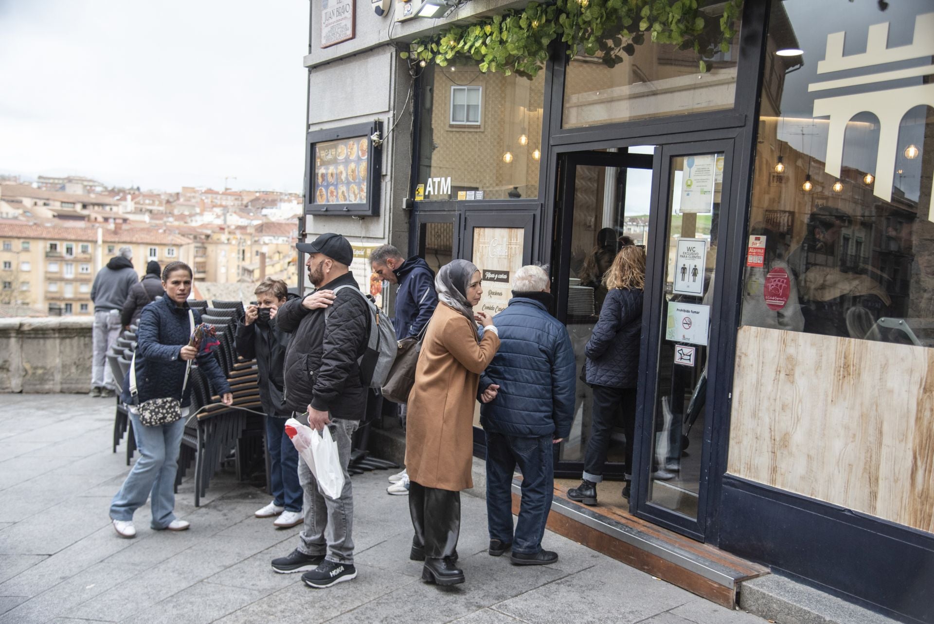 Sábado Santo, de turismo por Segovia