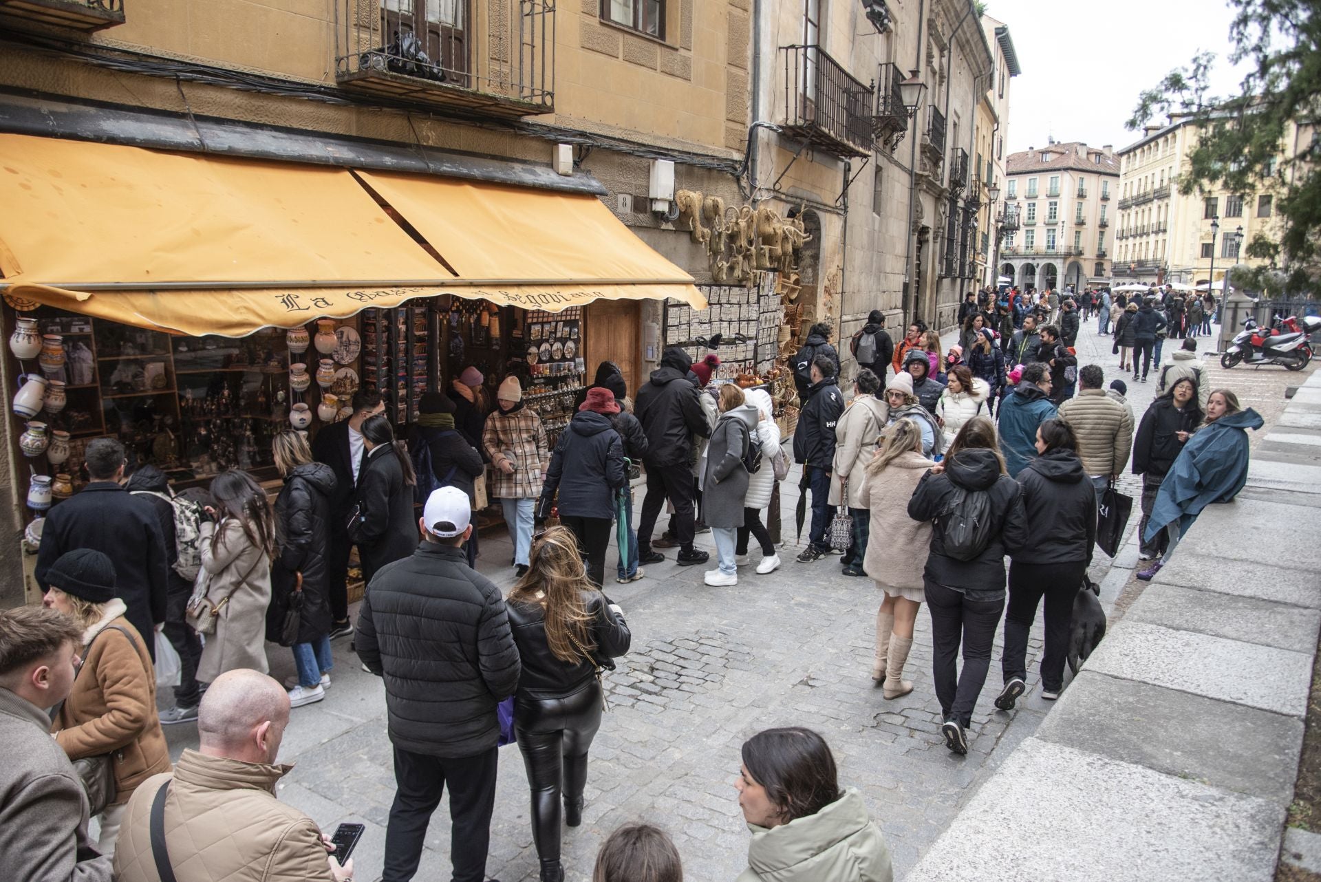 Sábado Santo, de turismo por Segovia