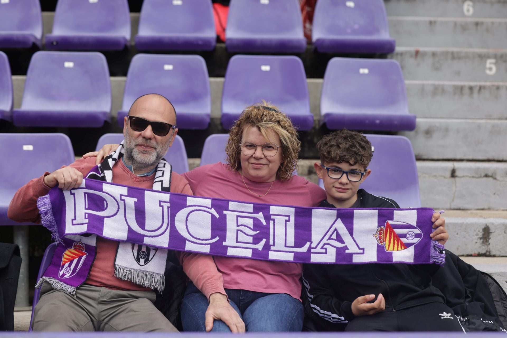 Búscate en la grada del Real Valladolid - Osasuna (2/4)