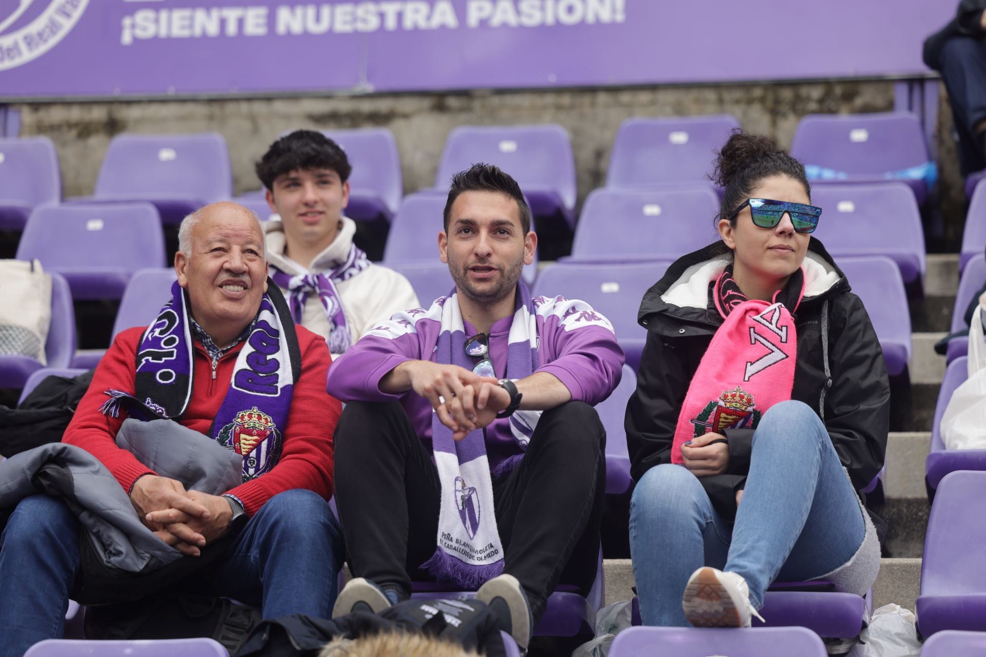 Búscate en la grada del Real Valladolid - Osasuna (2/4)