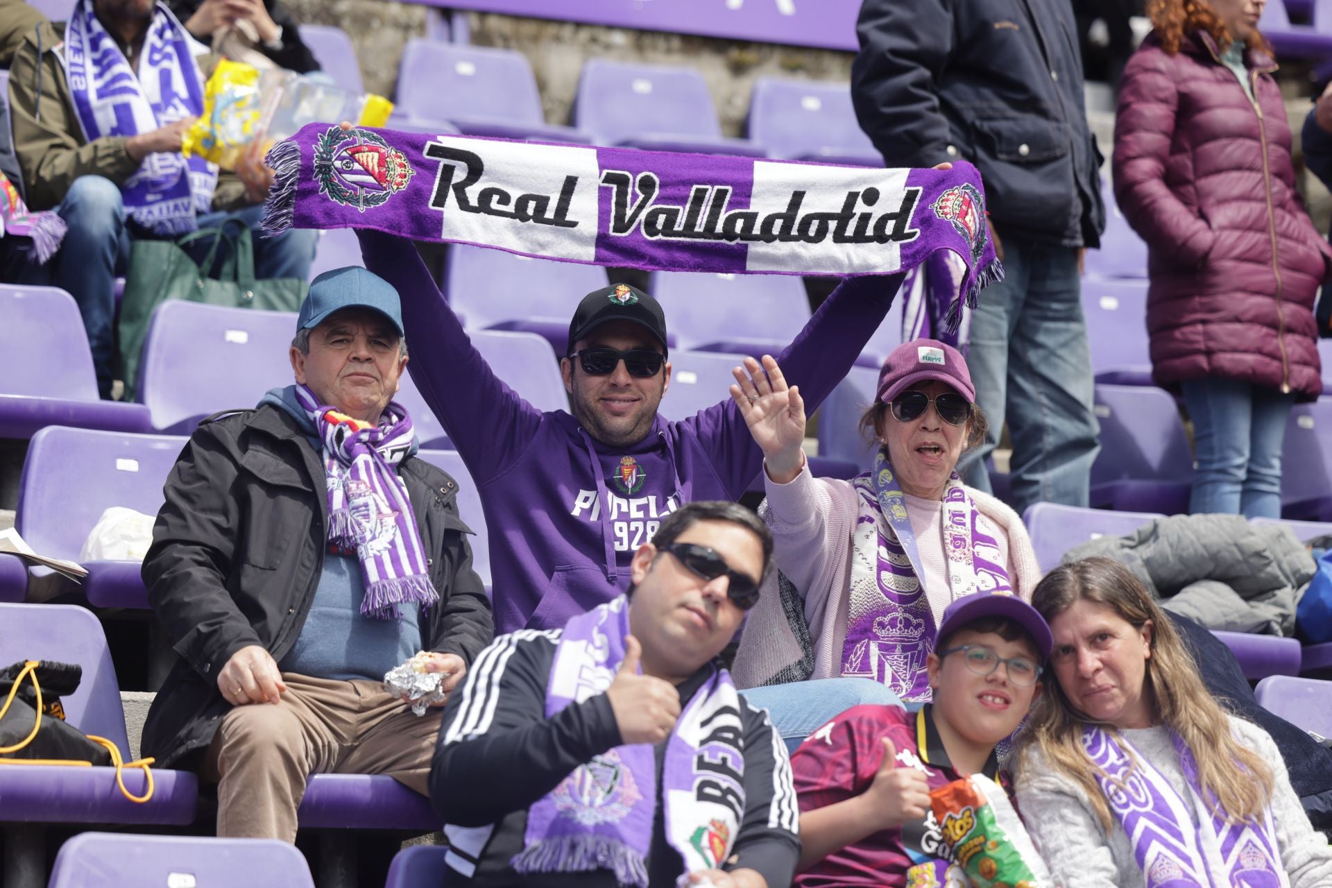 Búscate en la grada del Real Valladolid - Osasuna (2/4)