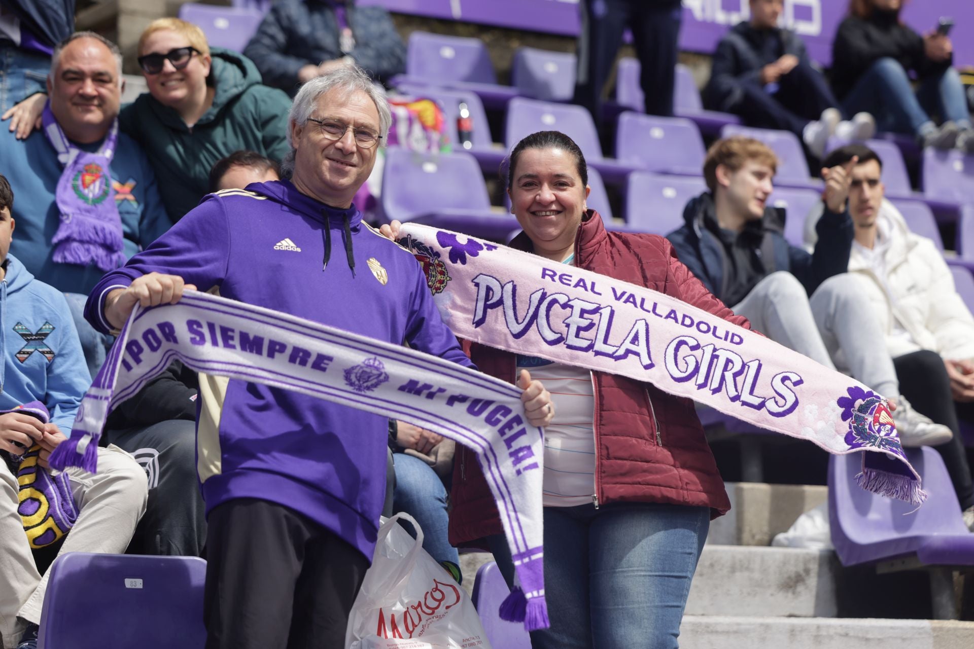 Búscate en la grada del Real Valladolid - Osasuna (2/4)