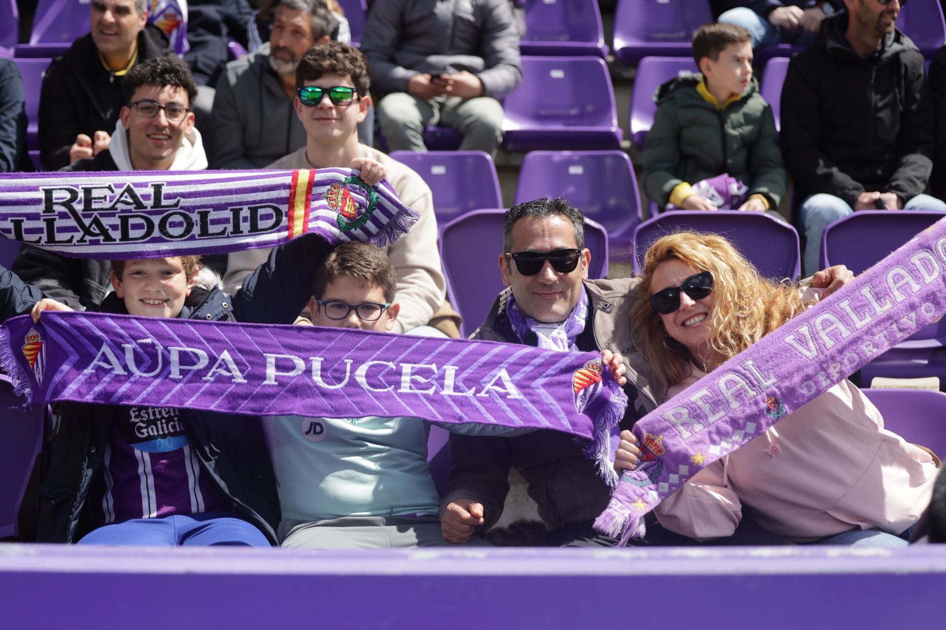 Búscate en la grada del Real Valladolid - Osasuna (1/4)