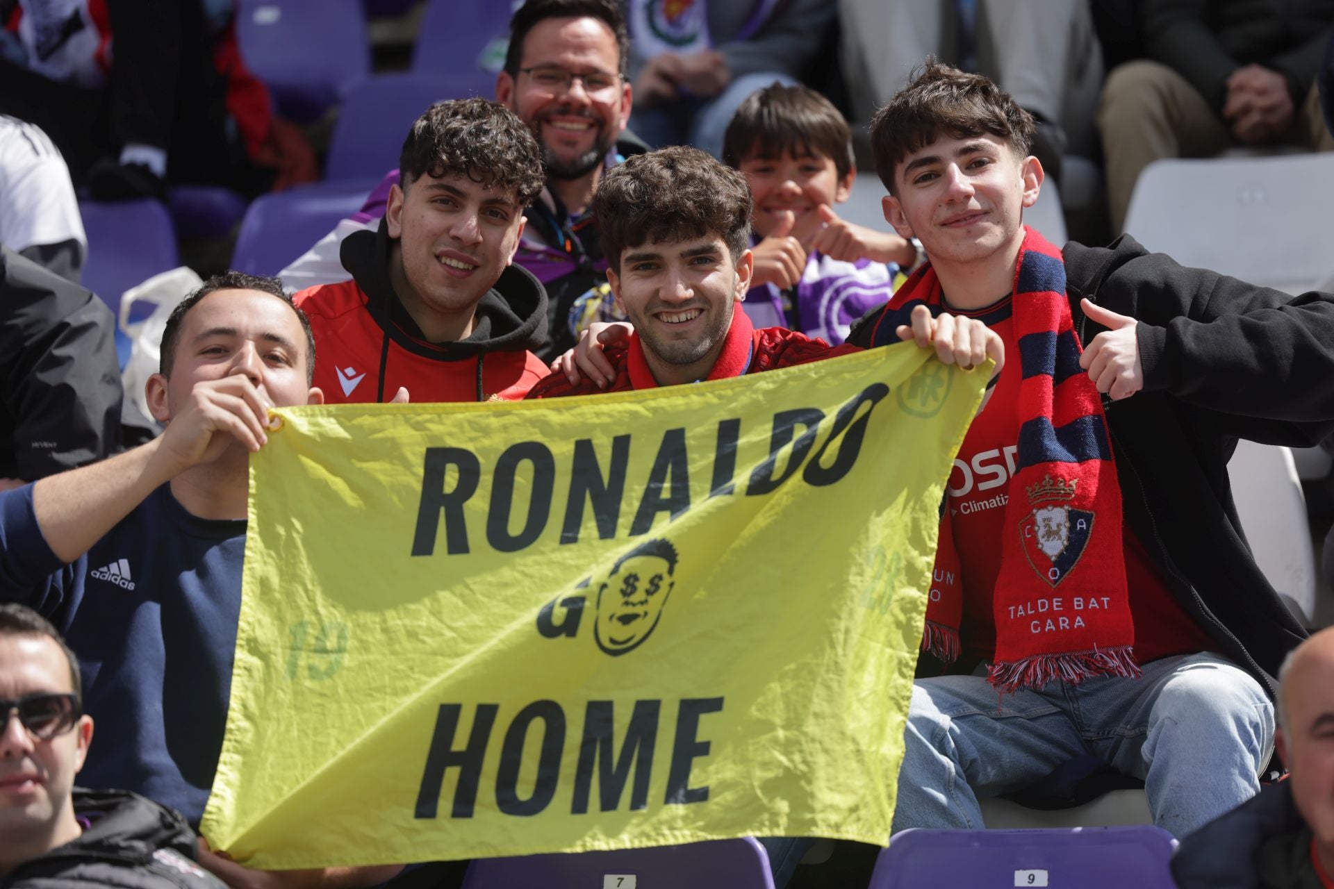 Búscate en la grada del Real Valladolid - Osasuna (4/4)