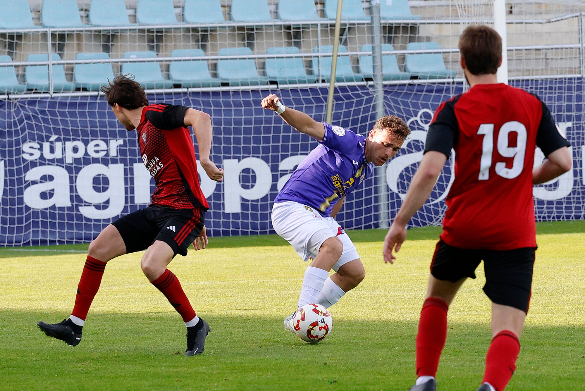 El Palencia Cristo no tuvo suerte ante el Mirandés B
