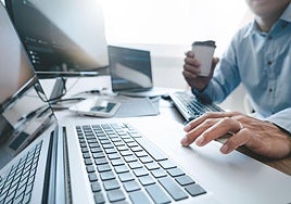 Manejo del kit digital por parte de un programador.