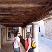 Turistas en Sepúlveda, la tercera localidad con más visitantes en Semana Santa.