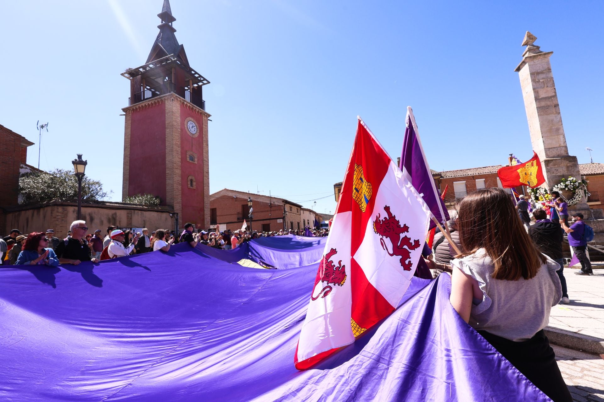 Fiesta por el Día de Castilla y León en Villalar