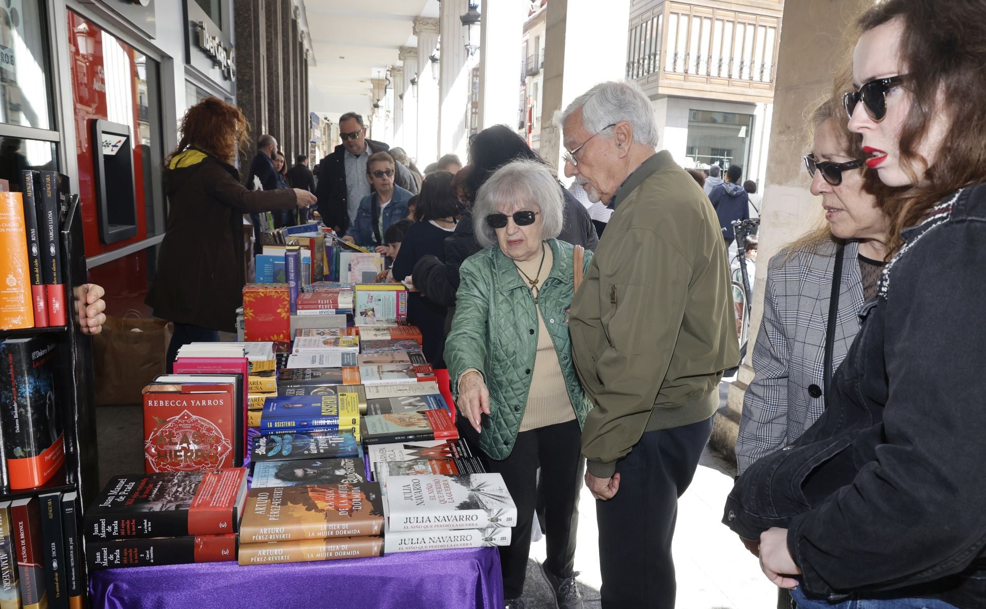 Los libros toman la Calle Mayor de Palencia