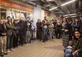 Artistas participantes en Creava reunidos en las Galerías VA.