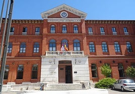 Fachada del IES Zorrilla de Valladolid, en una imagen de archivo.
