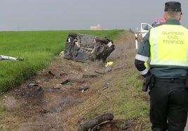 Vehículos siniestrados en la carretera CL-603, entre Veganzones y Turégano.