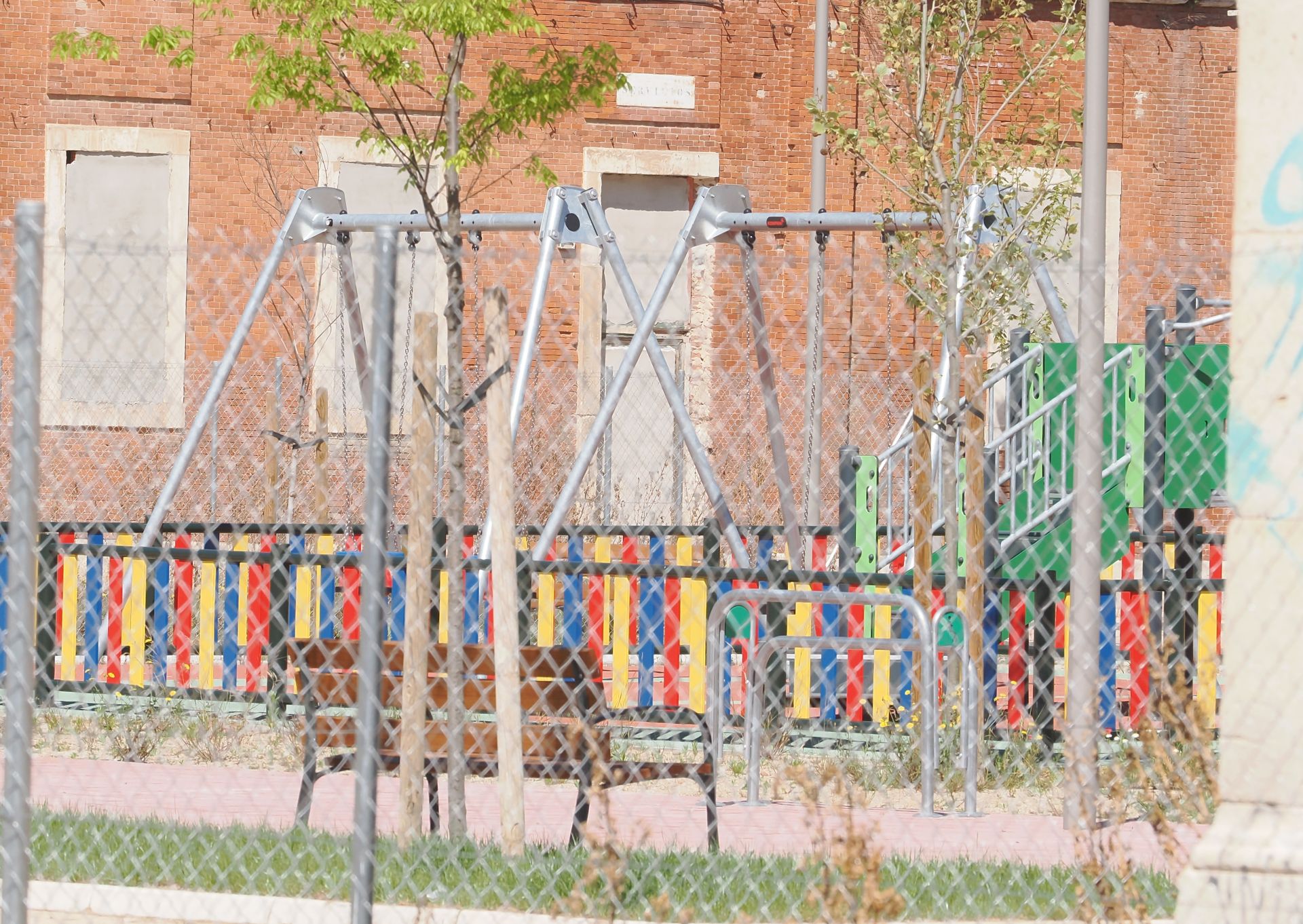 Obras en el Paseo de Arco de Ladrillo de Valladolid para construir pisos para jóvenes