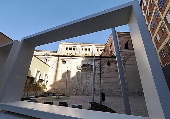 La plaza Francisco de Praves abierta al público.