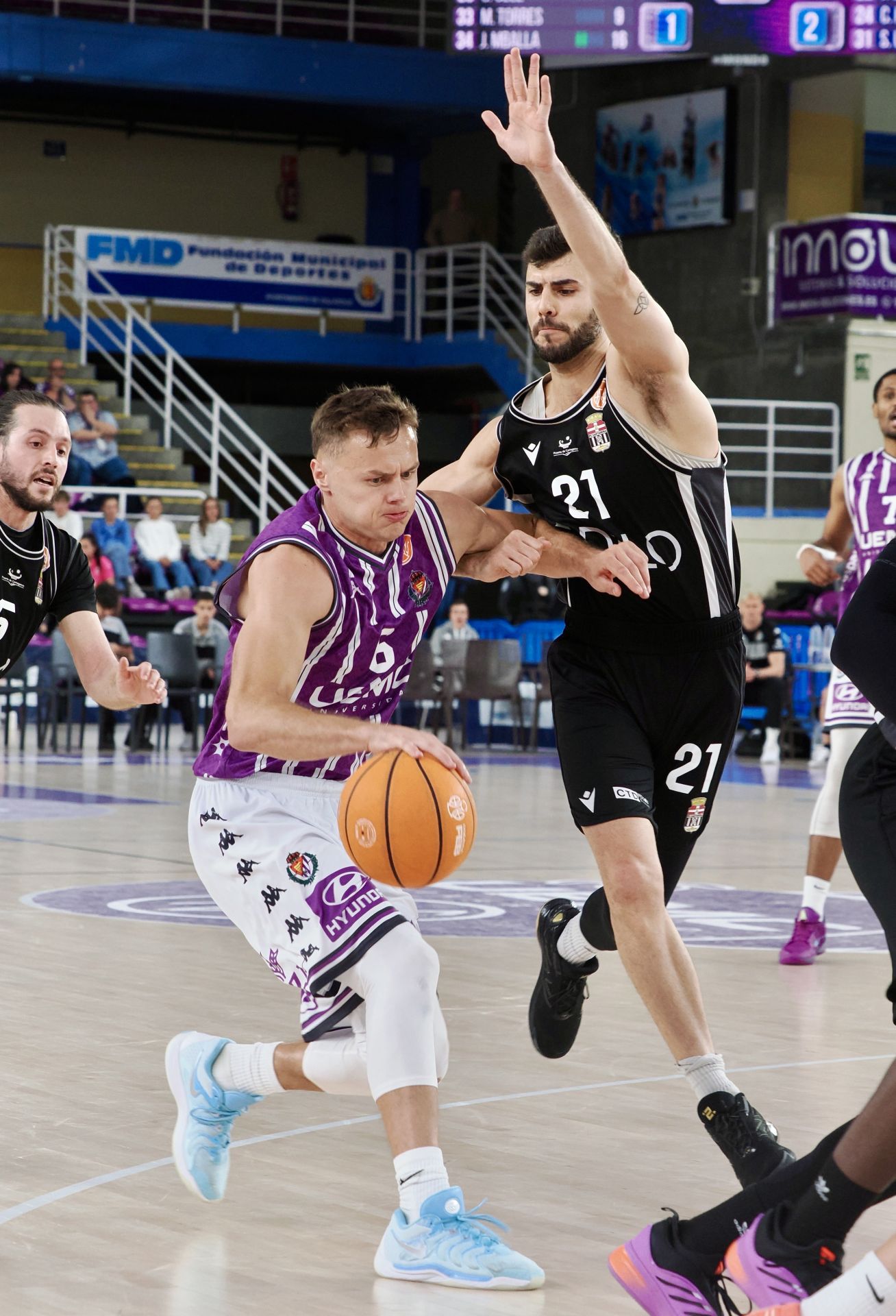 Las imágenes del partido entre el Real Valladolid y el Cartagena