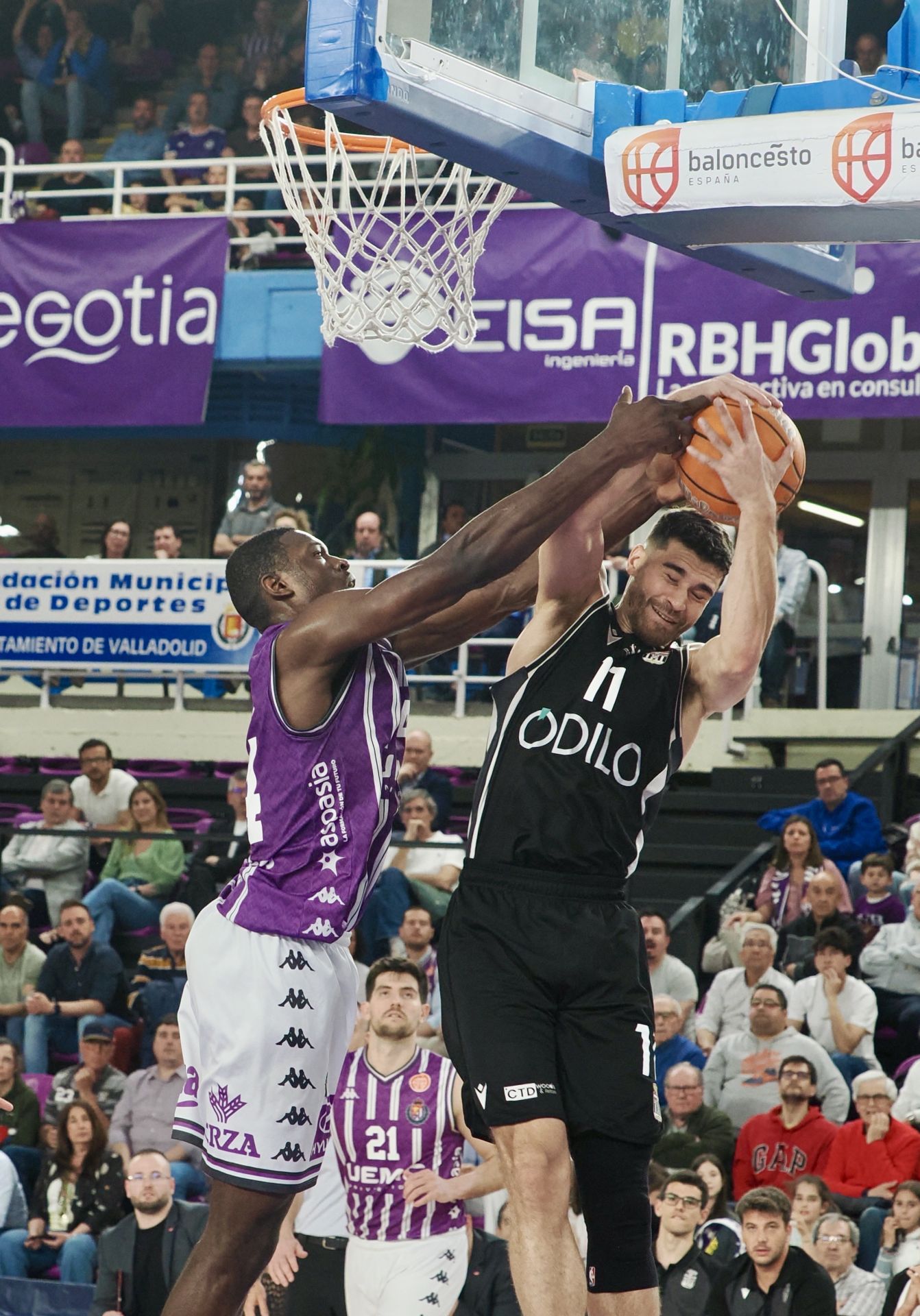 Las imágenes del partido entre el Real Valladolid y el Cartagena