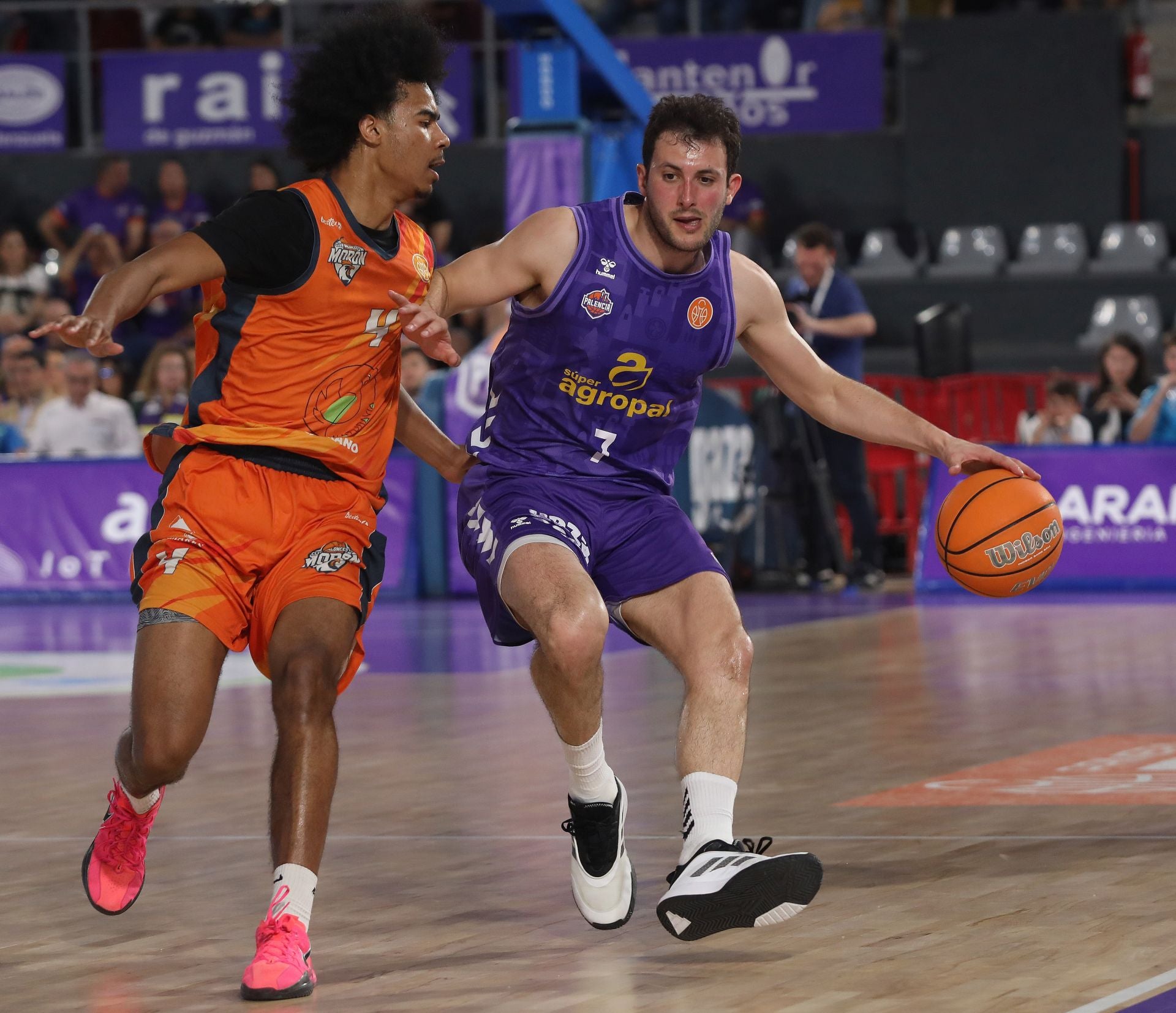 Súper Agropal Palencia 81-68 CB Morón
